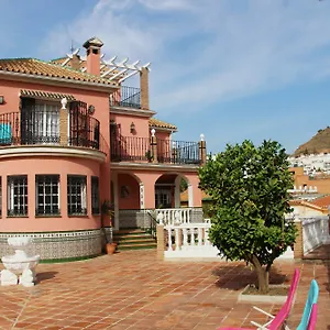 *** Couette-café Villa Malaga Espagne